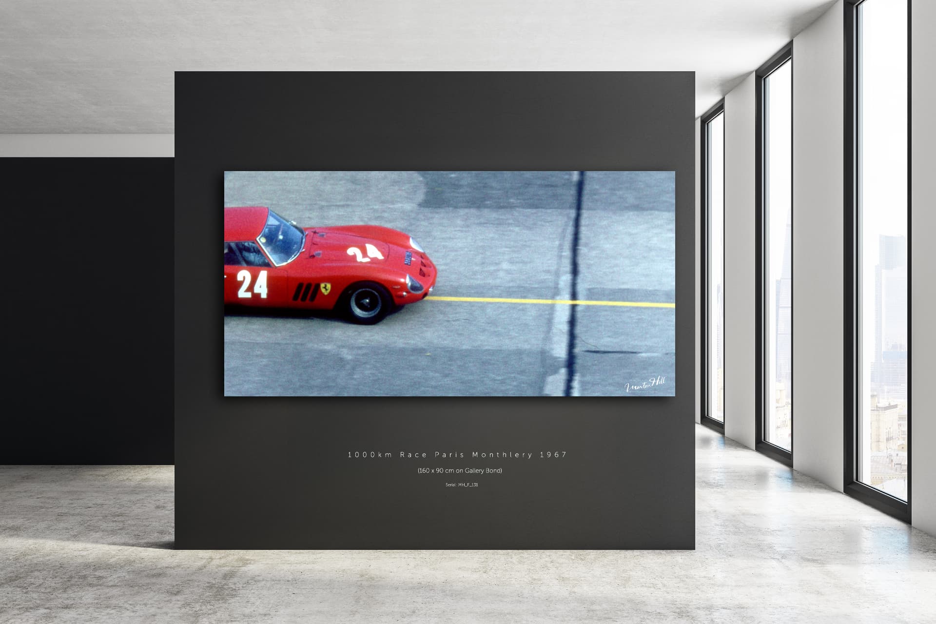 Großformatiger Acrylabzug eines Ferrari 250 GTO, Paris Montlhéry 1967, in einer Galerie